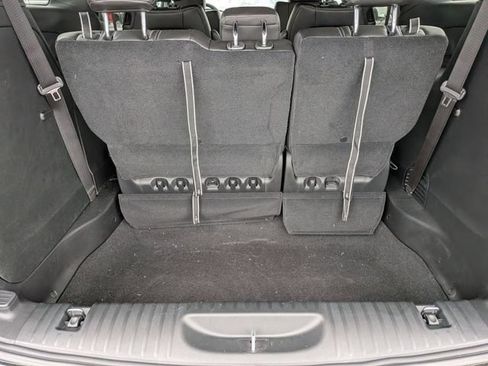 New 2027 Chrysler Pacifica Select FWD image 30