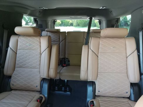 Used 2023 Cadillac Escalade Sport w/ Touring Package AWD/4WD image 23