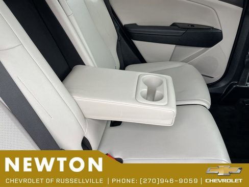 Used 2025 Kia Sportage EX FWD image 35