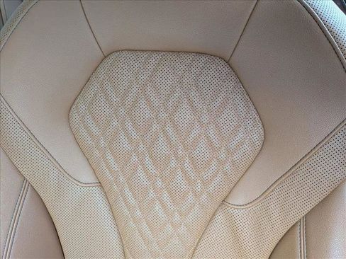 Used 2021 BMW 540i w/ Premium Package image 15