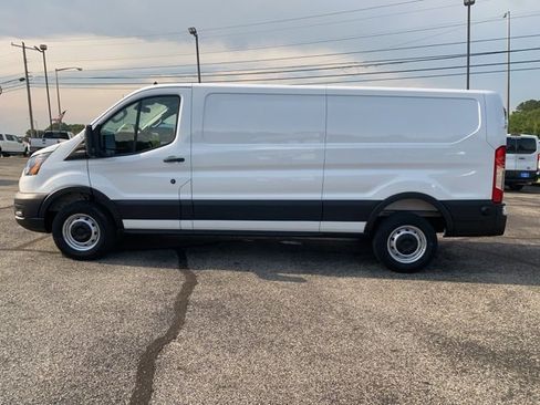 New 2025 Ford Transit 150 Low Roof image 4