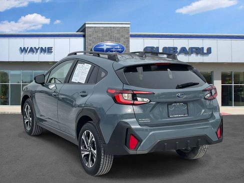 Used 2025 Subaru Crosstrek 2.0i Premium AWD/4WD image 3
