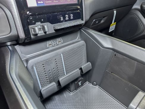 New 2026 RAM 1500 Big Horn image 27