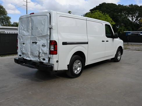 Used 2021 Nissan NV 2500 SV RWD image 3