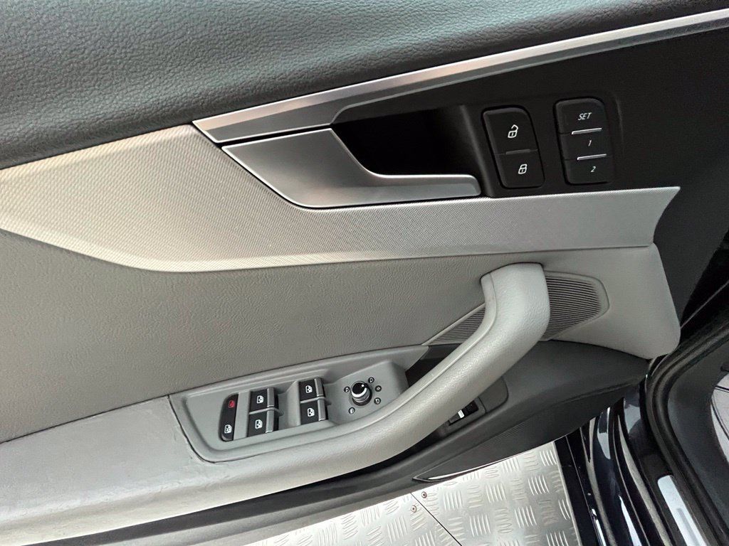 Used 2018 Audi A4 2.0T Premium Plus w/ Premium Plus Package AWD/4WD image 34