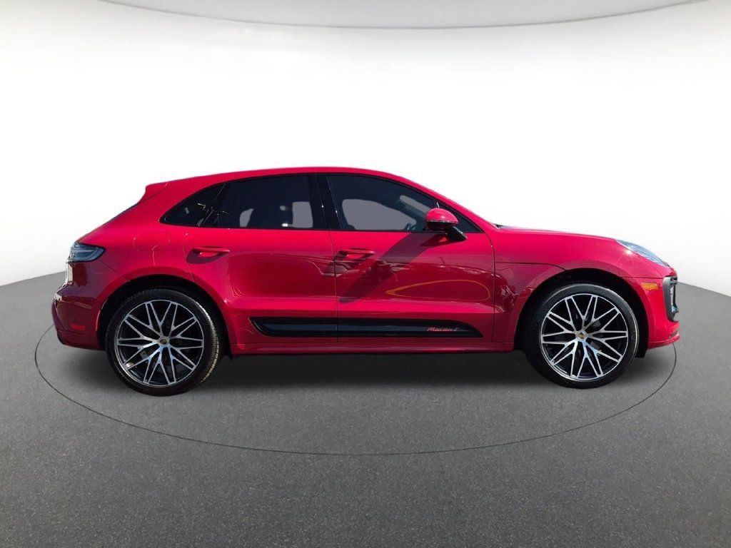 Used 2023 Porsche Macan Turbo AWD/4WD image 4