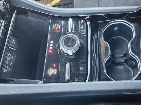 Used 2022 Jeep Grand Cherokee Trailhawk image 24