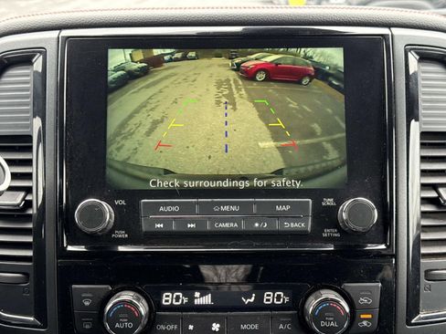 Used 2022 Nissan Titan PRO-4X w/ Pro-4x Utility Package image 10