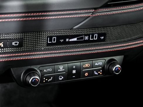 Used 2022 Ferrari F8 Tributo RWD image 34