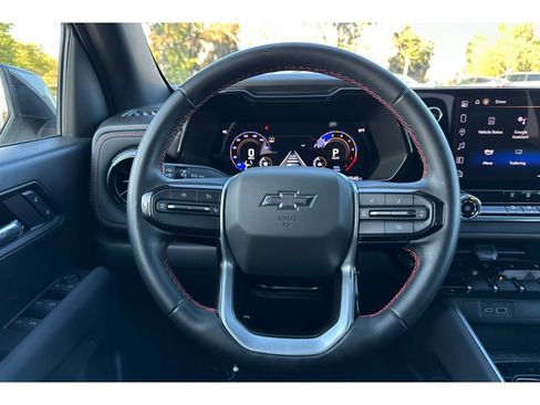 Used 2024 Chevrolet Colorado Z71 w/ Safety Package image 35