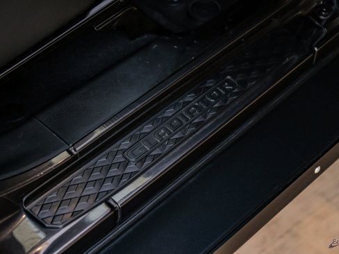 Used 2020 Jeep Gladiator Rubicon image 52