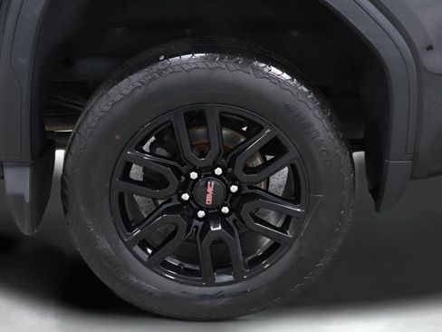 Used 2021 GMC Sierra 1500 Elevation image 32