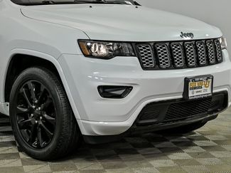 Used 2020 Jeep Grand Cherokee Altitude video 2