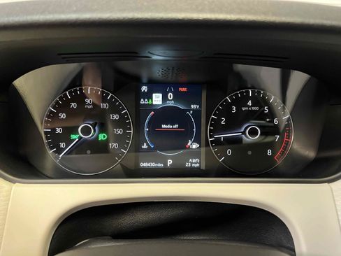 Used 2020 Land Rover Range Rover Velar S AWD/4WD image 10