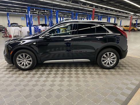Used 2021 Cadillac XT4 Premium Luxury image 7