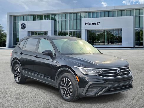 Certified 2022 Volkswagen Tiguan S image 3