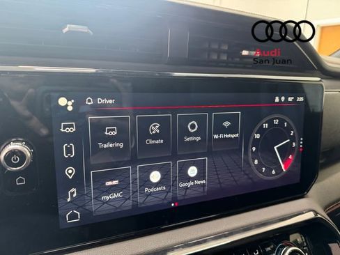 Used 2022 GMC Sierra 1500 AT4 w/ AT4 Premium Package image 16