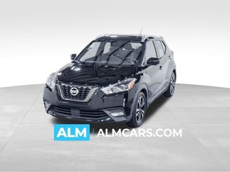 Used 2020 Nissan Kicks SR image 1