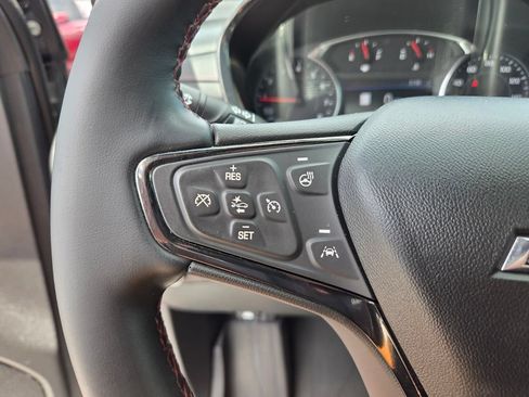 Used 2023 Chevrolet Equinox RS FWD image 30