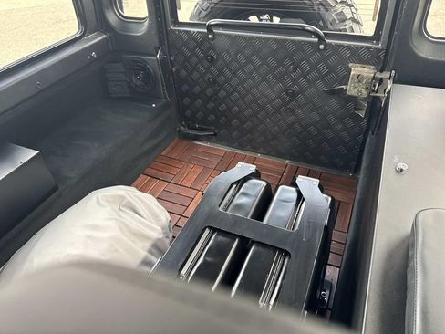 Used 1997 Land Rover Defender 90 image 14
