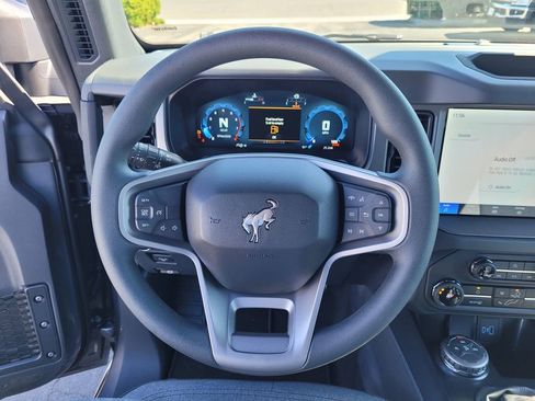 New 2025 Ford Bronco 2-Door image 32