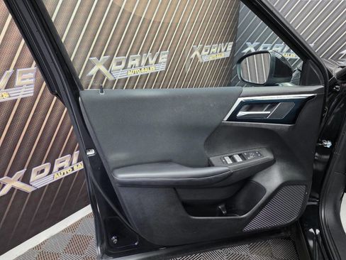 Used 2022 Mitsubishi Outlander ES image 17