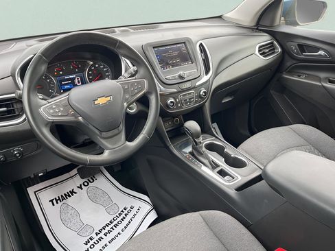 Used 2024 Chevrolet Equinox LT FWD image 12