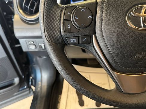 Used 2018 Toyota RAV4 LE w/ All Weather Liner Package AWD/4WD image 11