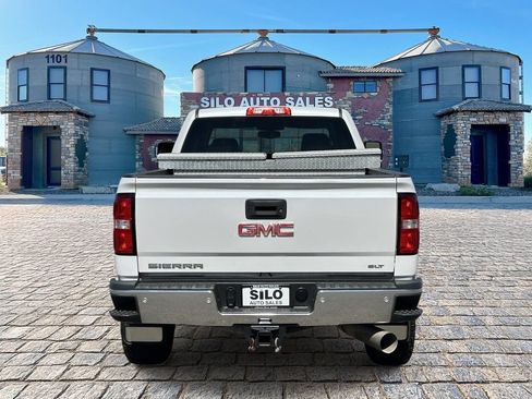 Used 2019 GMC Sierra 3500 SLT AWD/4WD image 4