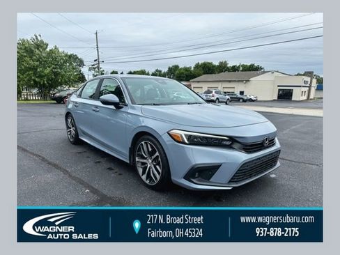 Used 2022 Honda Civic Touring image 1