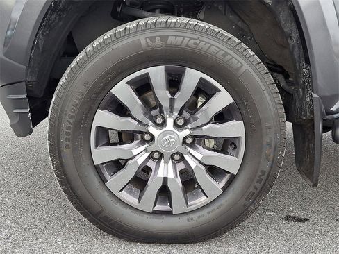 Used 2023 Toyota Tacoma Limited image 8