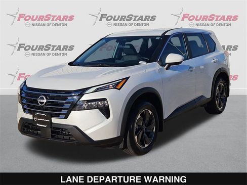 Used 2026 Nissan Rogue SV image 9