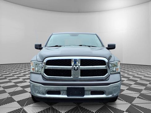 Used 2024 RAM 1500 Classic SLT AWD/4WD image 2