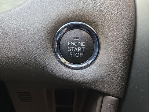 Used 2016 Lexus GX 460 w/ Premium Package image 21