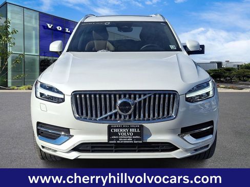 Certified 2023 Volvo XC90 B6 Plus w/ Protection Package image 2