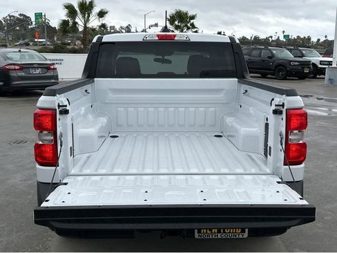 New 2026 Ford Maverick XLT image 18