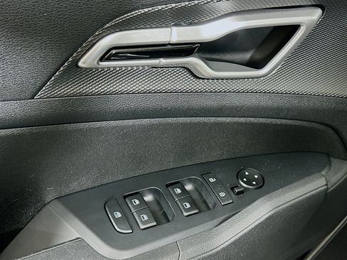 Used 2025 Kia Sportage LX FWD image 15