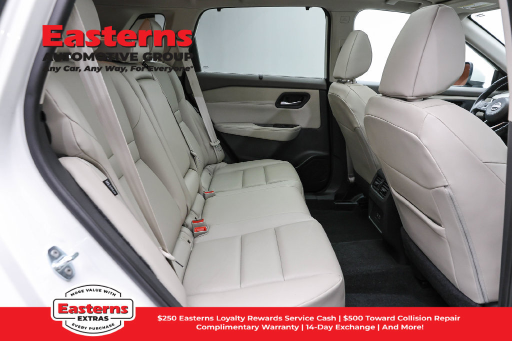 Used 2023 Nissan Rogue SV w/ SV Premium B Package AWD/4WD image 25