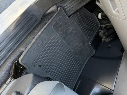 Used 2020 Nissan NV200 SV w/ Back Door Glass Package FWD image 31