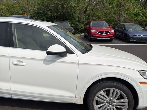 Used 2018 Audi Q5 Prestige w/ Prestige Package AWD/4WD image 6