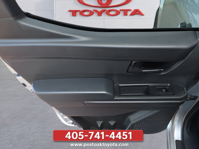 Used 2024 Toyota Tacoma SR5 AWD/4WD image 23