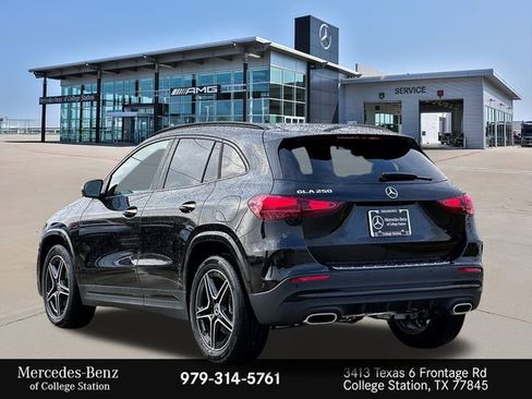 New 2025 Mercedes-Benz GLA 250 image 8