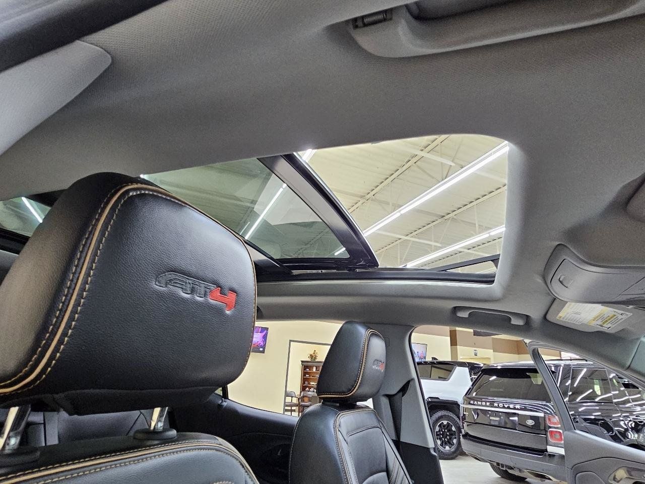 Used 2022 GMC Terrain AT4 w/ Tech Package AWD/4WD image 40