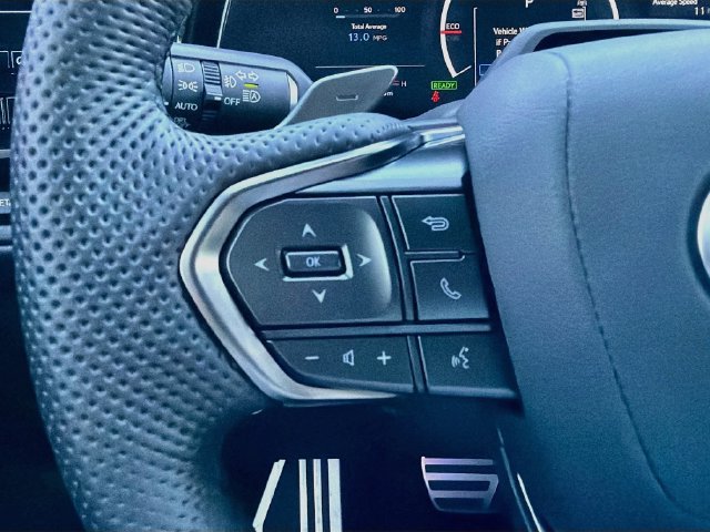 New 2026 Lexus TX 500h AWD w/ Technology Package image 39