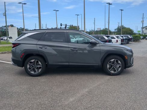New 2026 Hyundai Tucson SEL FWD image 8