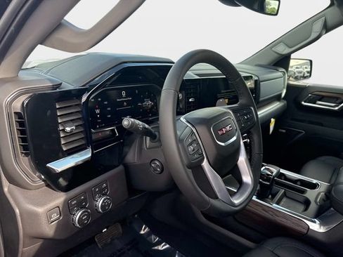 New 2026 GMC Sierra 1500 SLT w/ SLT Premium Package AWD/4WD image 19