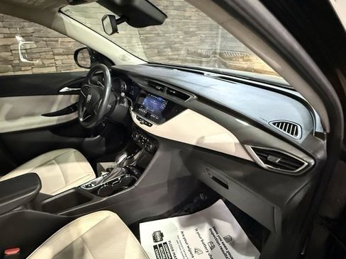 Used 2021 Buick Encore GX Select image 3