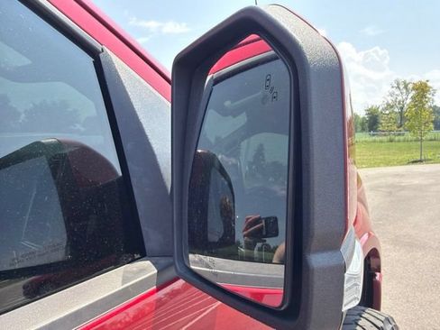 Used 2015 Ford F150 Lariat w/ Equipment Group 501A Mid AWD/4WD image 8