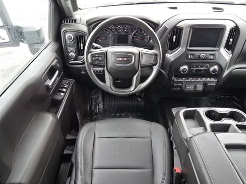 Used 2022 GMC Sierra 2500 Pro w/ Convenience Package image 19