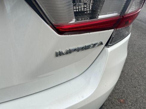 Used 2019 Subaru Impreza 2.0i Premium AWD/4WD image 22
